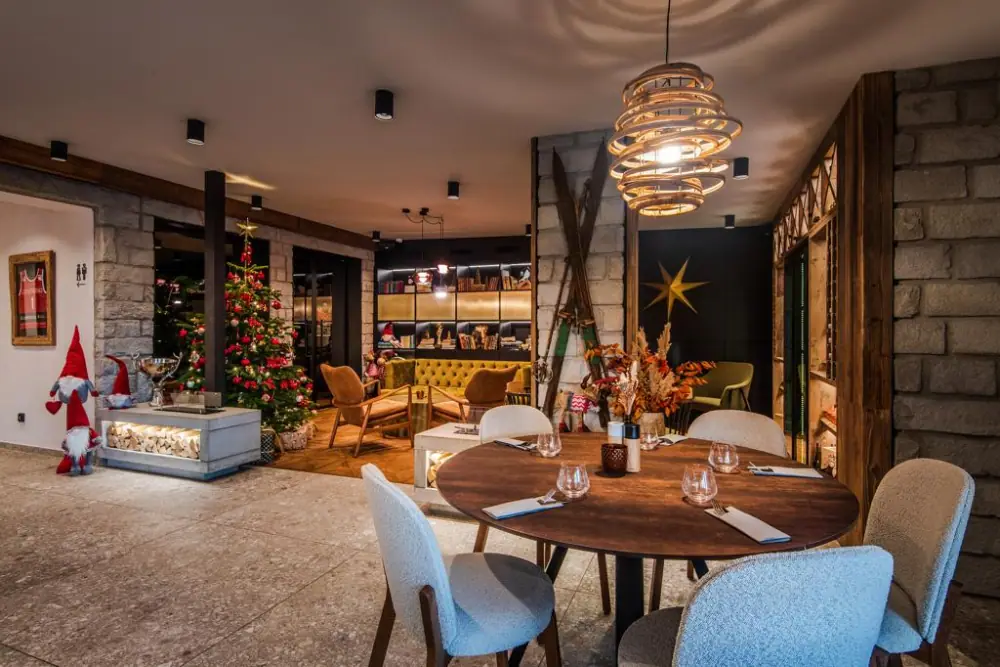Spitz Restaurant & Bar, Bar