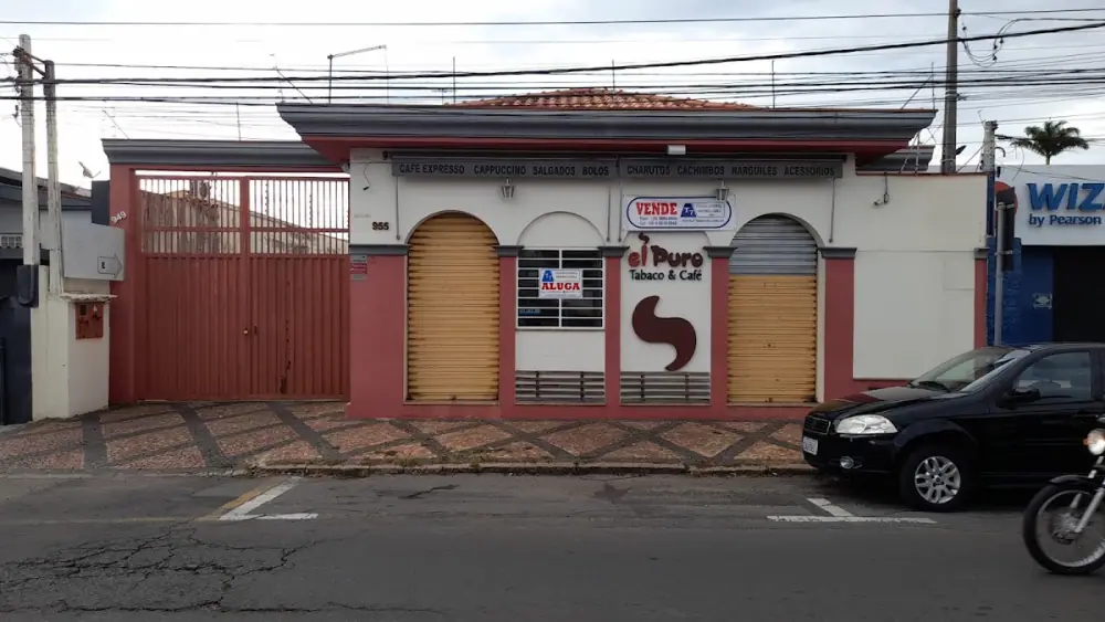 El Puro Tobacco & Coffee, Obchod s posezením