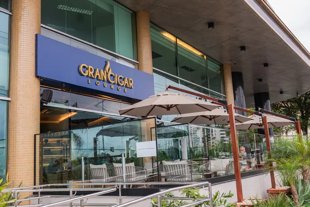 Gran Cigar Lounge - Majestic Hotel, Lounge