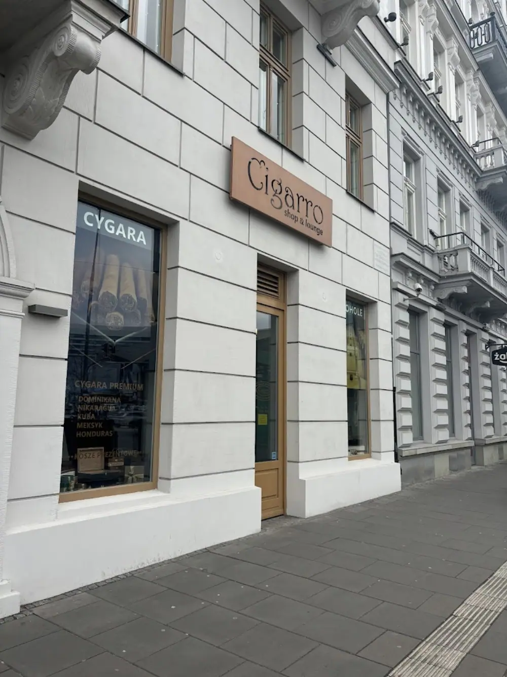 Cigarro - Cigar Shop & Lounge, Lounge