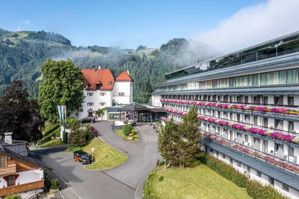 Lebenberg Schlosshotel Kitzbühel – Cigar Lounge & Wine Bar, Lounge