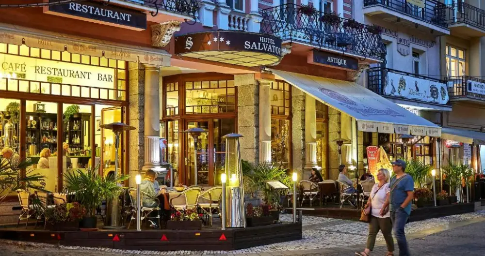 Hotel Salvator, Lounge