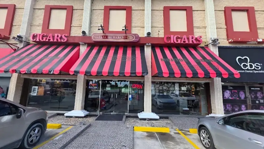 La Casa del Habano Cancún, Obchod s posezením