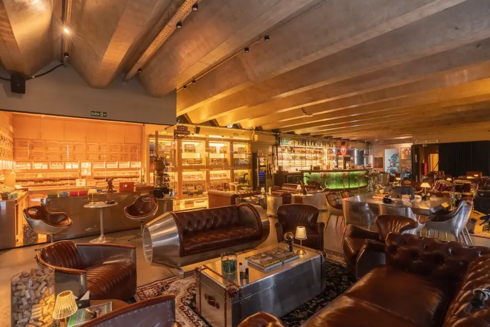 Be On Club, Restaurace