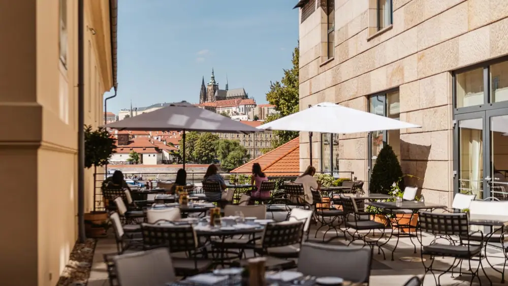 Cigar Lounge – Four Seasons Praha, Lounge