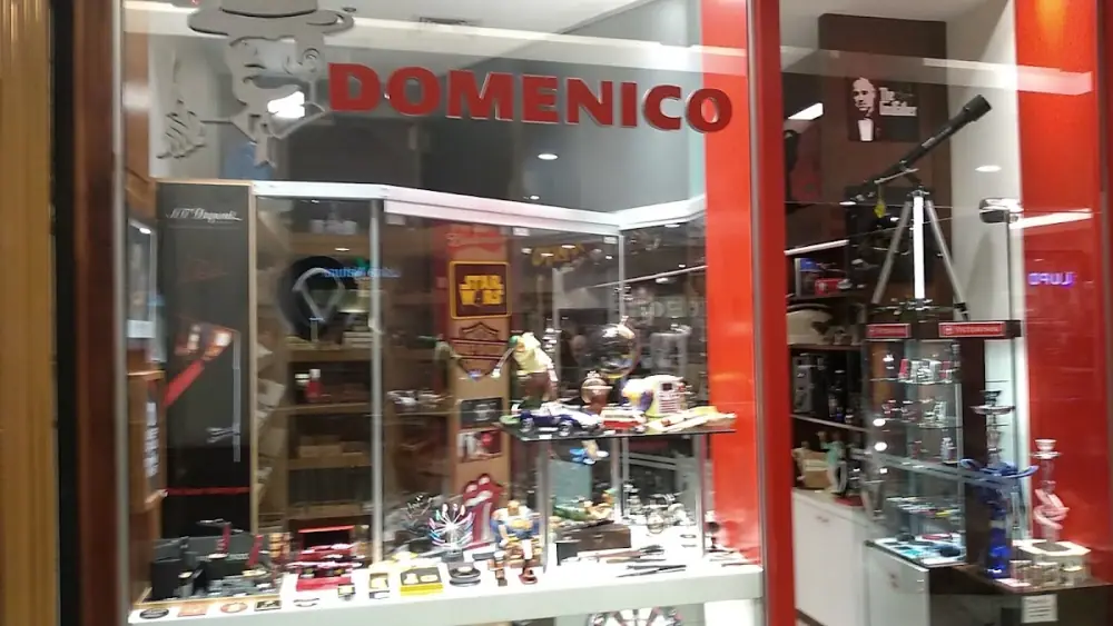 Domenico Tabacos, Obchod s posezením