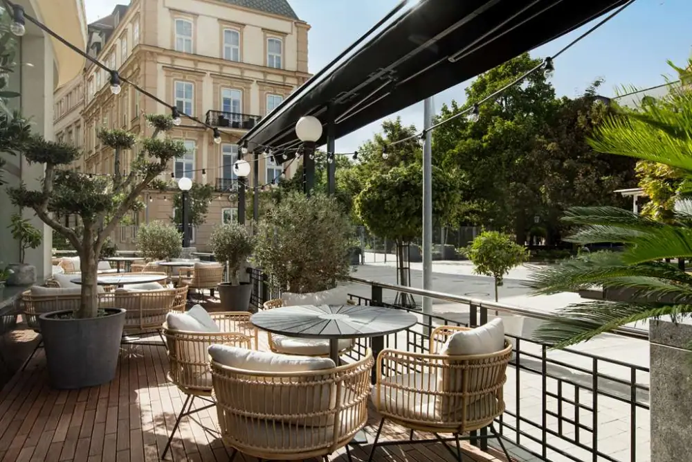 Hotel Carlton Bratislava – Bar, Bar