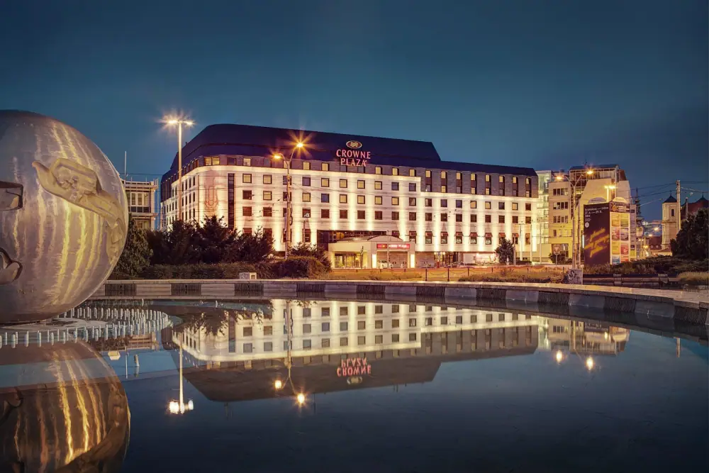 Crowne Plaza Bratislava – Cigar Lounge, Lounge
