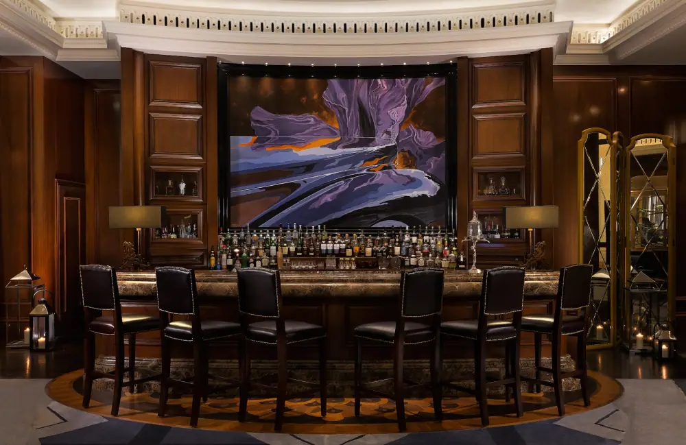 The Polo Bar, Bar