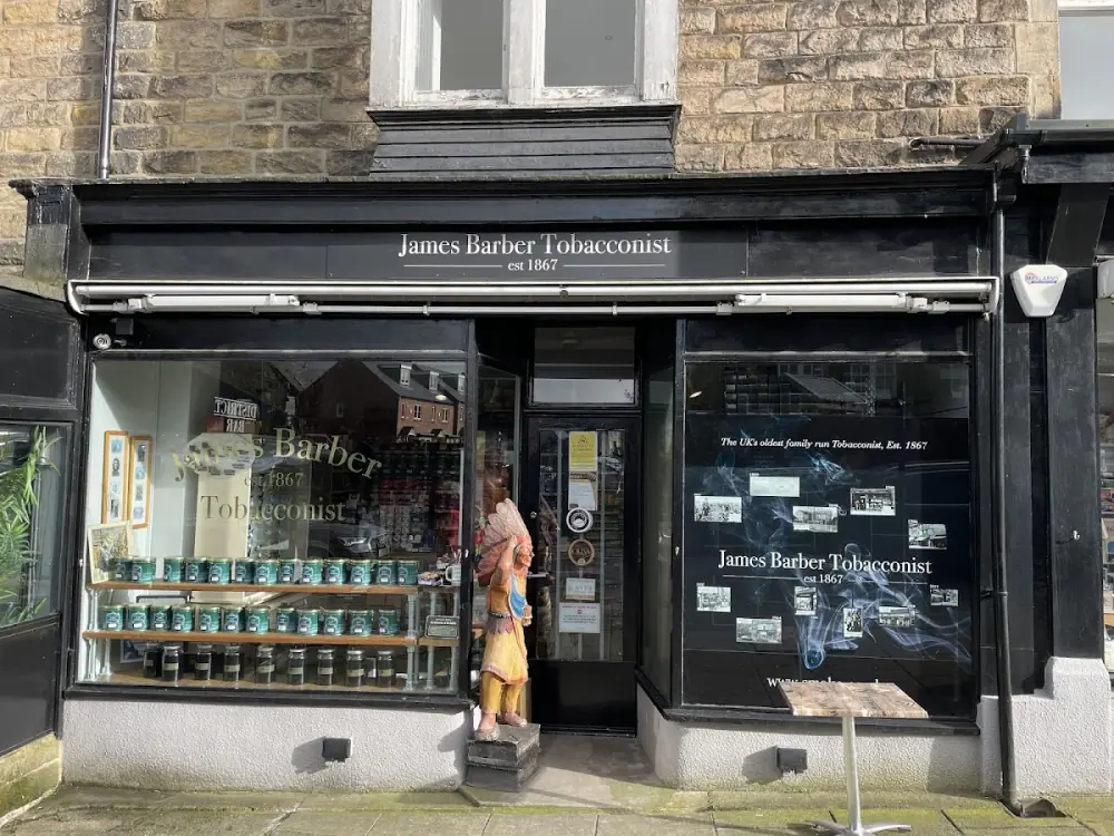 James Barber Tobacconist, Bar